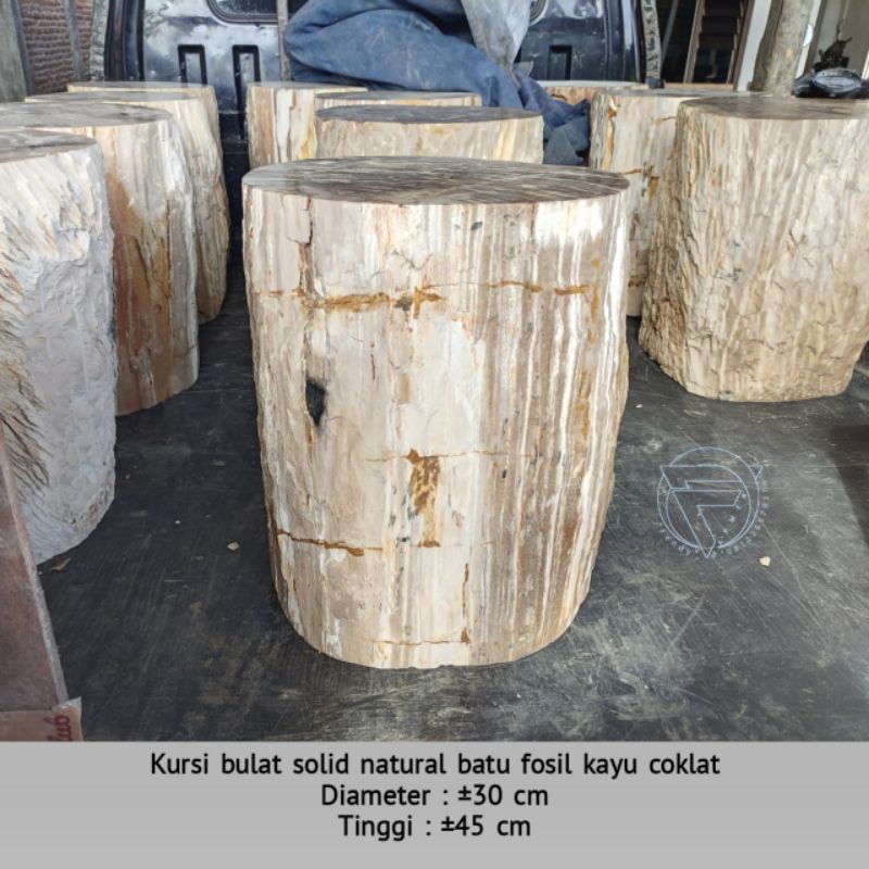 Kursi bulat solid natural batu fosil kayu petrified wood D.30 T.45 harga bijian