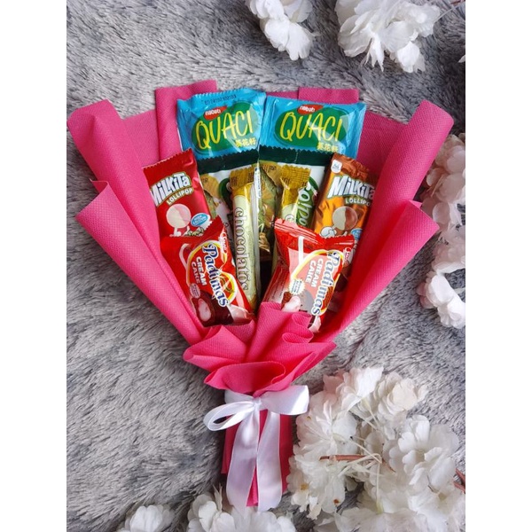 

bouquet jajan termurah, Hadiah ulang tahun, Hadiah wisuda