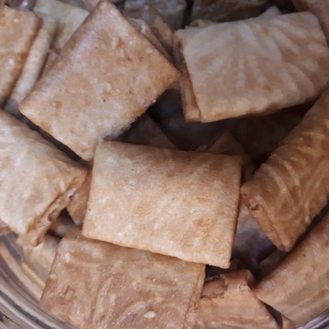 

Semprong wijen, homemade bukan PABRIK dengan rasa yang tidak terlalu manis