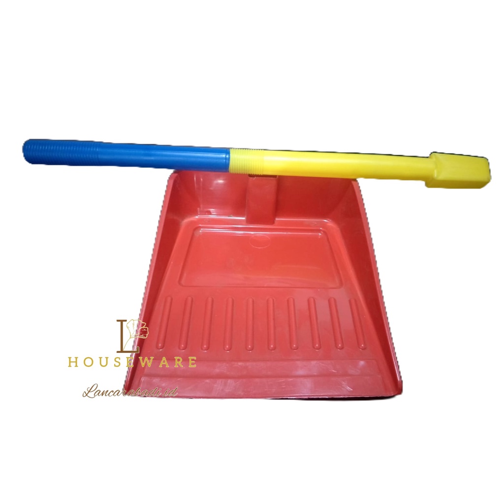 Cikrak Pengki/Cikrak Sampah/Sekrop Cikrak Sampah Merah Gagang Plastik