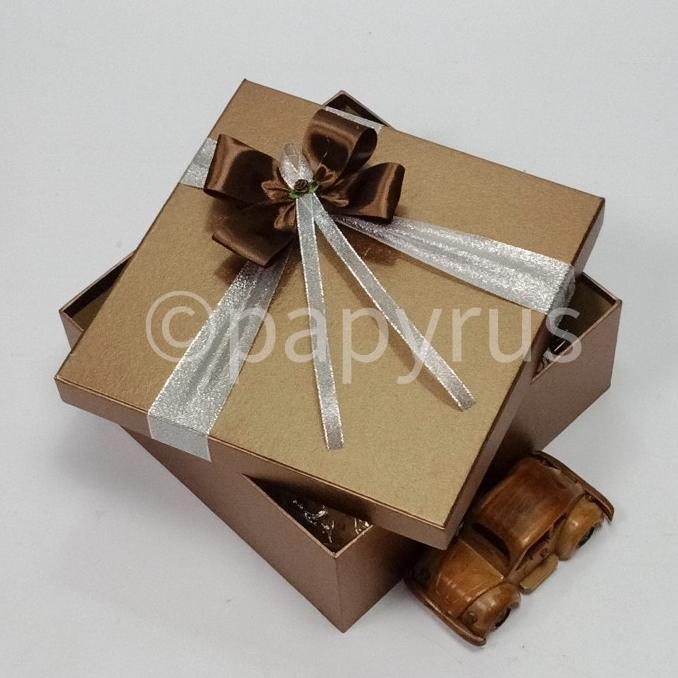 

[COD] Papyrus 25x25 tinggi 10cm Kotak Kado Gift Box Hadiah [COD]