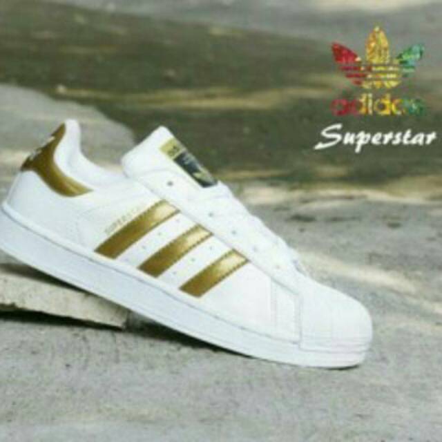 Adidas superstar white gold