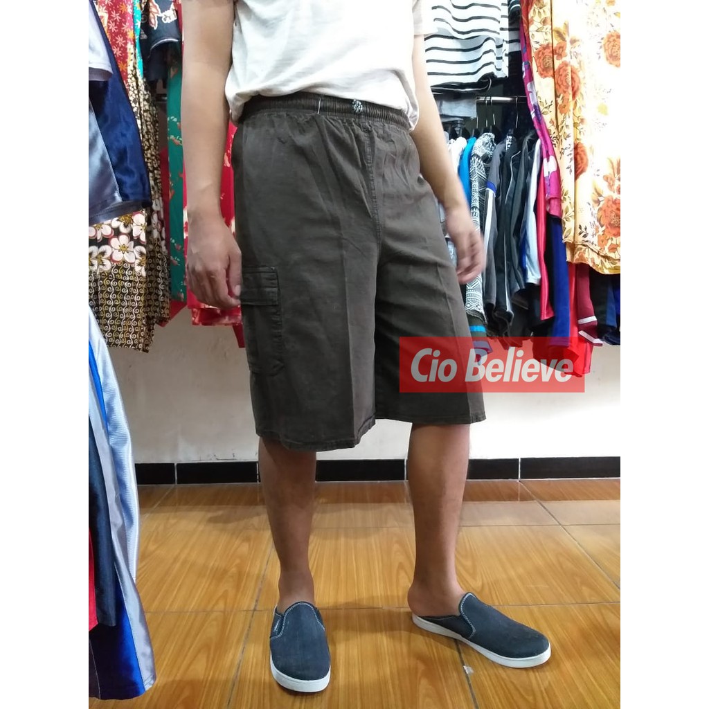 Celana Pendek Denim Soft Jeans Polos Pria Terlaris