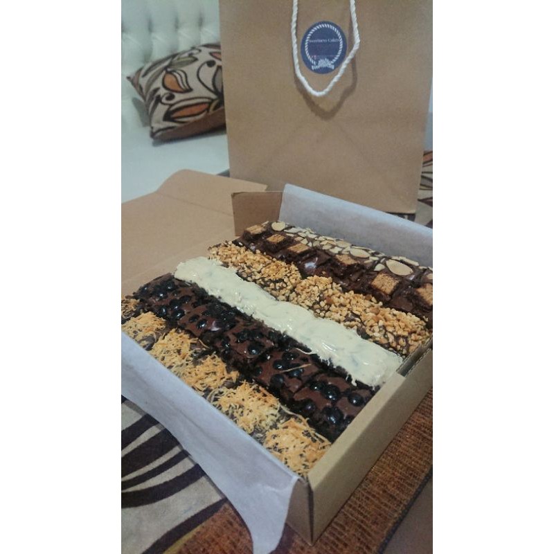 

hampers brownies fudgy