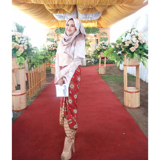 FOKS/Kebaya set/kebaya brukat/kain lilit