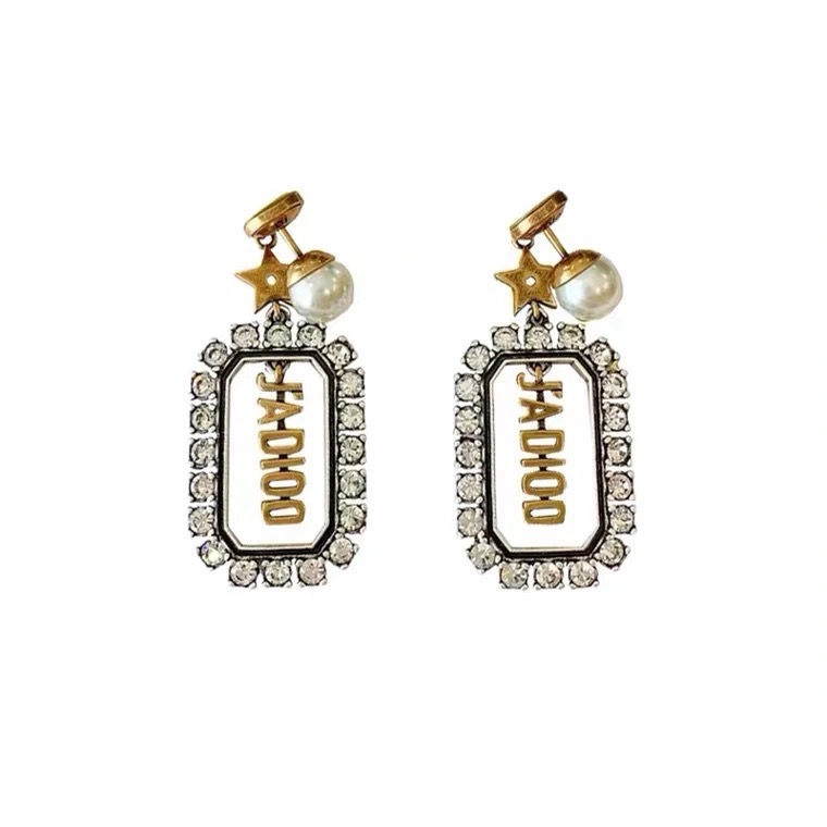 Anting Tusuk Bentuk D Hias Mutiara Bahan Silver Needle Hypoallergenic