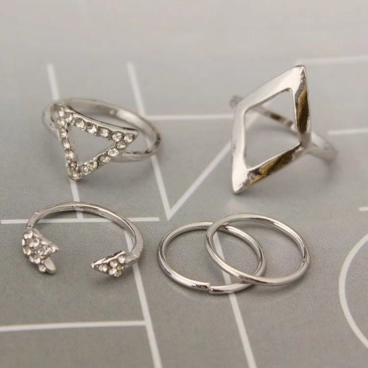 [Bayar Di Tempat]5 Pcs Cincin Set Knuckle Midi Bertumpuk / Set Cincin Knuckle Import