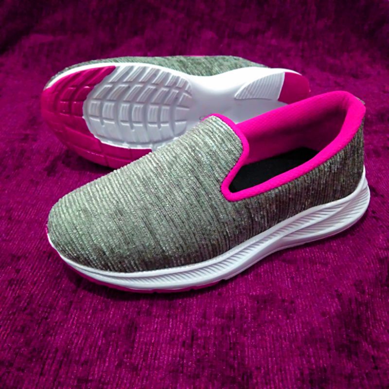 SEPATU FASHION WANITA SLIP ON RAJUT//SNEAKERS SLIP ON WANITA CASUAL