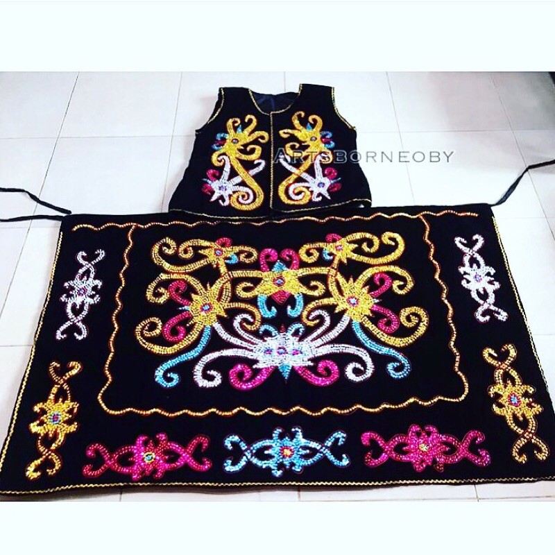 BAJU DAYAK DEWASA HITAM CEWEK