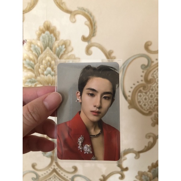 pc winwin arrival hendery meong