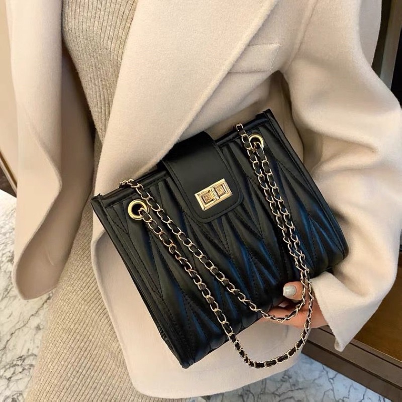 TAS SELEMPANG HITAM WANITA IMPORT CHINA