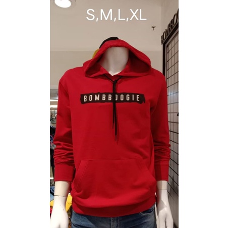 sweater cowok merk bomboogie