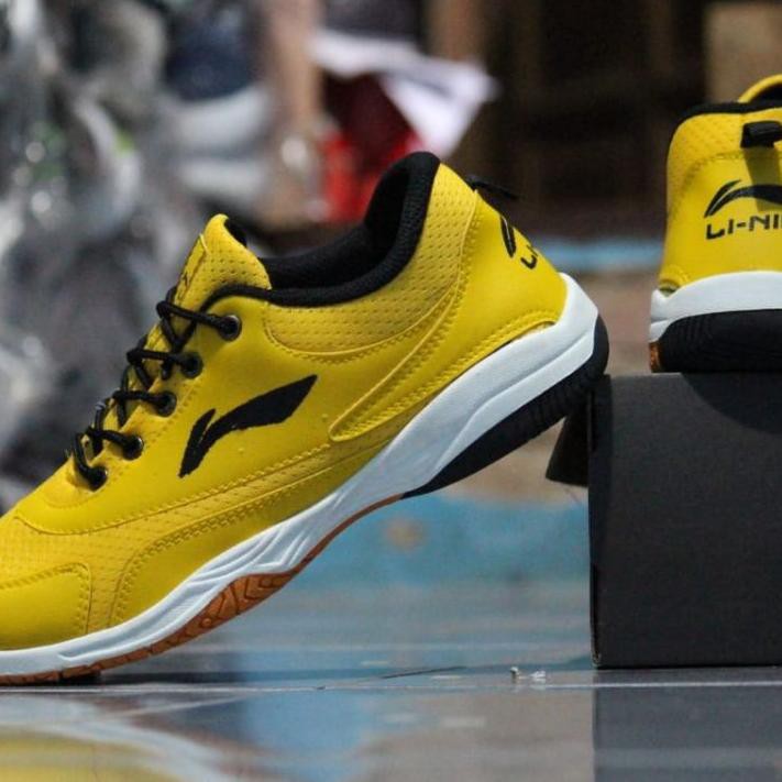 Original  SEPATU LINING BADMINTON LARI SEPATU TENIS GOES OLAHRAGA TERBARU