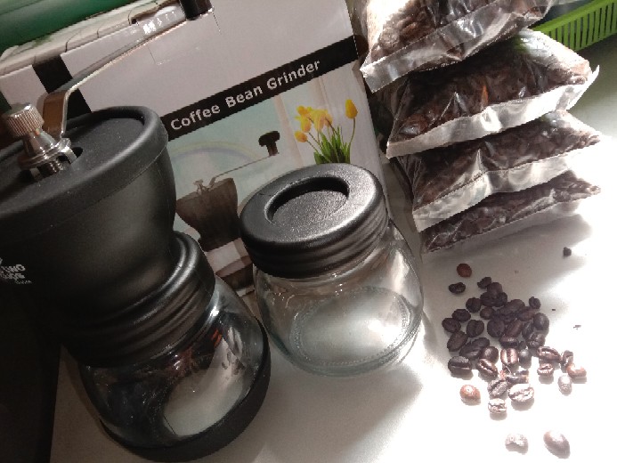 Ceramic Coffee Mill Grinder Gilingan Kopi Manual Burr Bahan Keramik