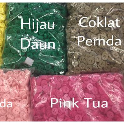 

⅍ Kancing Lubang 4 Warna - Hijau ➥