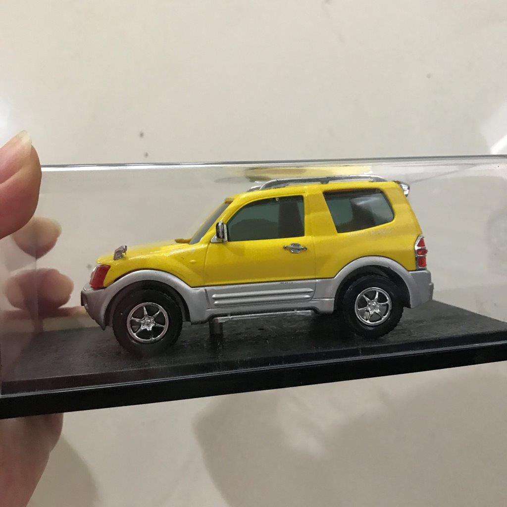 Miniatur mobil hiasan mobil mini pajangan mobil miniatur