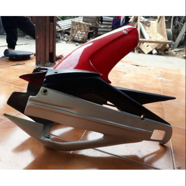 Huger (cover arm)CBR 150R facelift