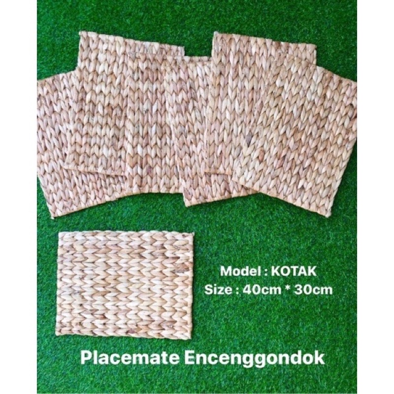 Alas piring Enceng gondok kotak /placemate kotak 40x30cm