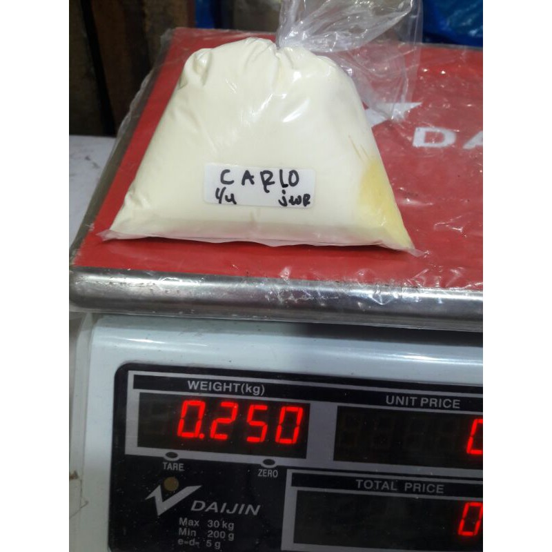 

carlo / pemoles loyang 250gram