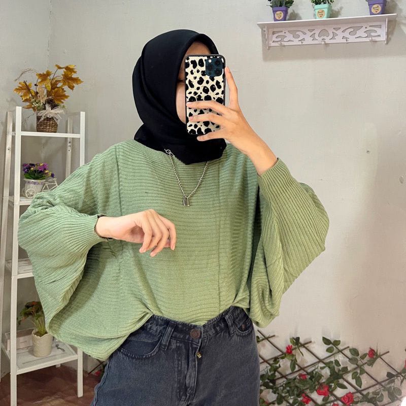 Blouse Baju Rajut Wanita Lengan Panjang Batwing Atasan Wanita Model Kelelawar