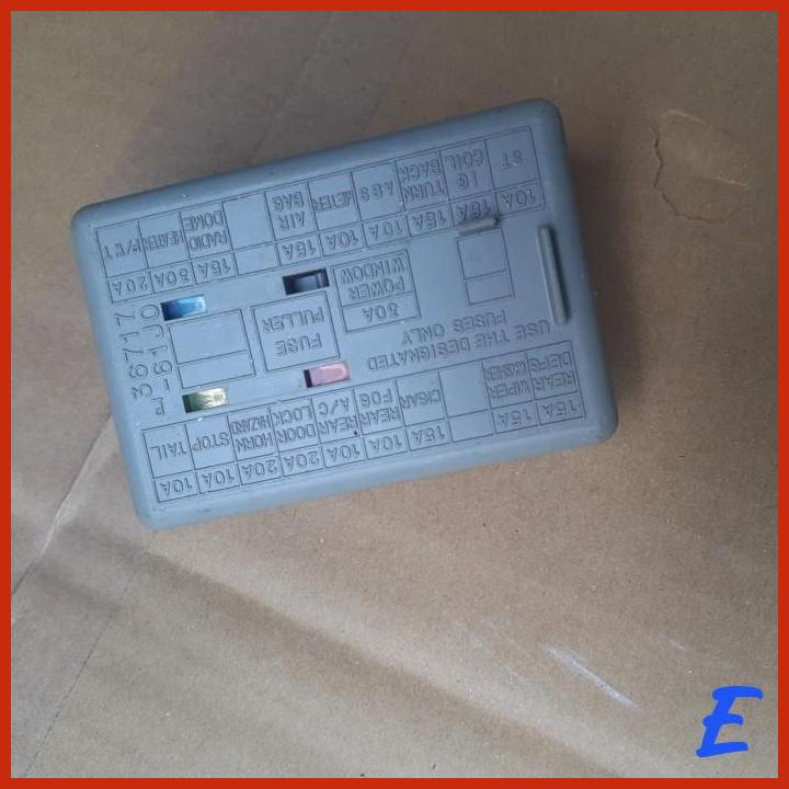 Tutup box sekring suzuki apv