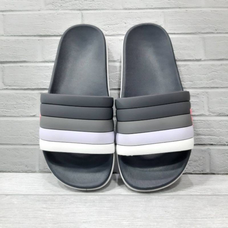 sandal pria dan sandal wanita slip on adidas putih fashion casual