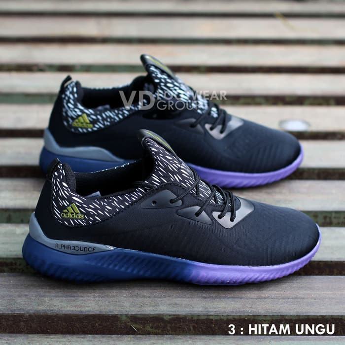 Sepatu Running Pria Adidas CLOUDFOAM