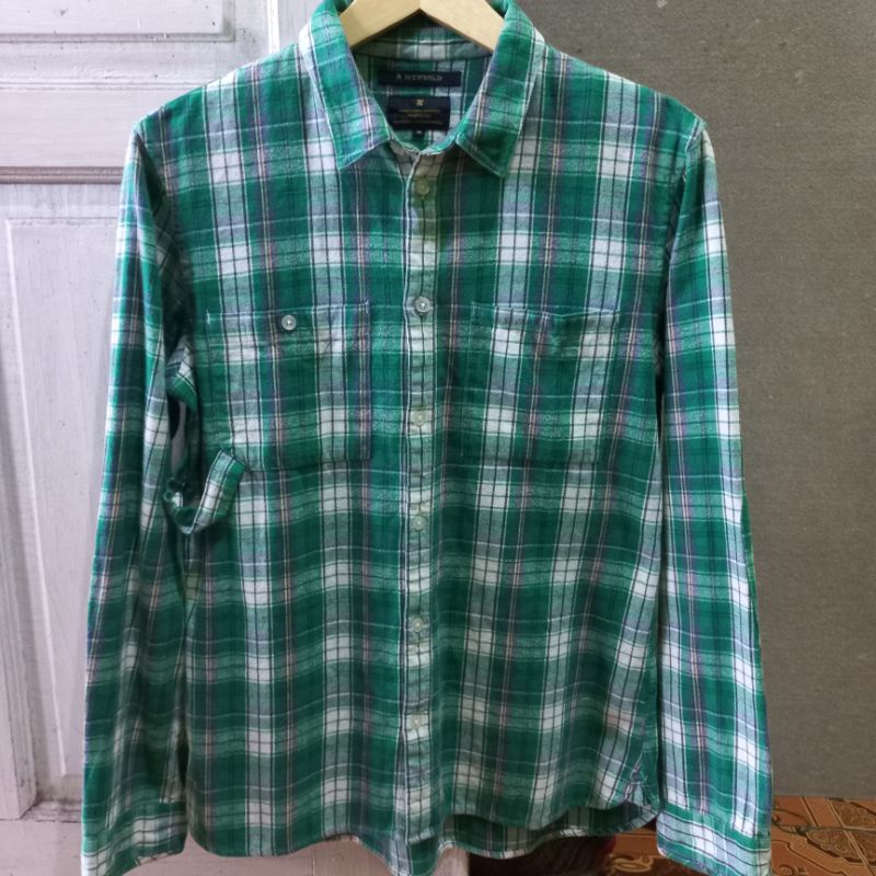 Flanel R.Newbold (M)