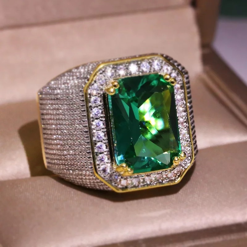 Cincin Pria Mewah Berkelas Batu Akik Permata Zamrud Green Emerald Cubic Zirconia Ring Gold Platted