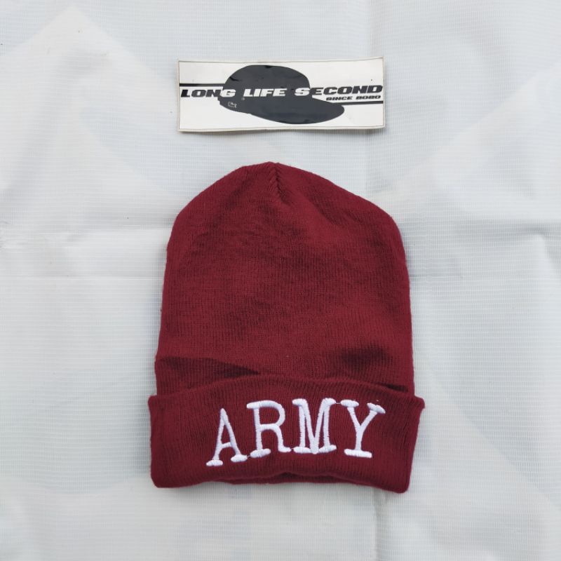 topi beanie hat kupluk rajut connect second bekas preloved original branded