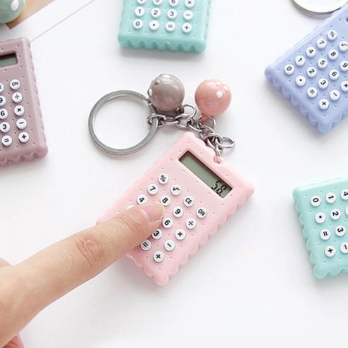 

[KODE KBZDT] Kartun Korea Candy Kalkulator Mini Pelajar Kalkulator Portabel Ujian Gantungan Kunci Komputer brick design colourfull warna warni