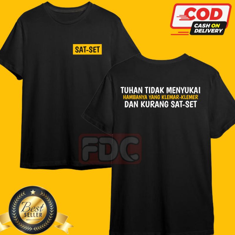 KAOS T-SHIRT BAJU DISTRO SAT SET PRIA DAN WANITA