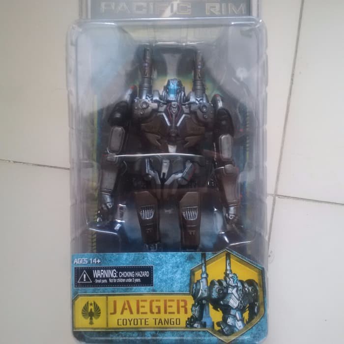 NECA Pasific Rim Jaeger Coyote Tango Battle Damaged
