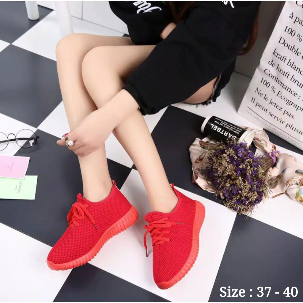 Sepatu Korean Style Hitam Merah MURAH - Sepatu Sneakers Wanita