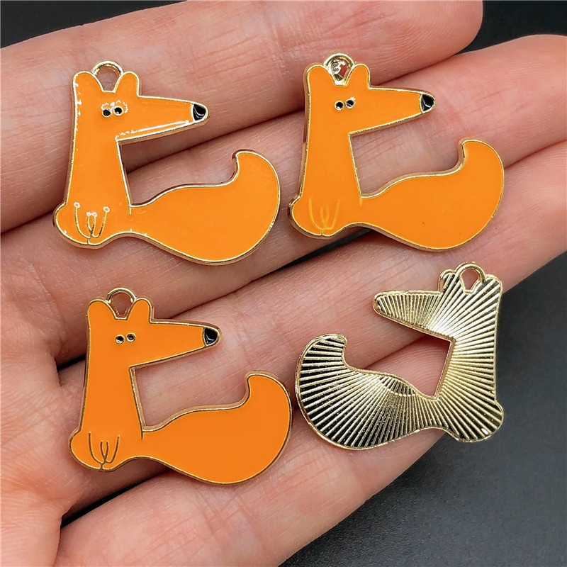 4pcs Liontin Bentuk Hewan Rubah Penguin Gajah Bahan Alloy Untuk Membuat Perhiasan Anting