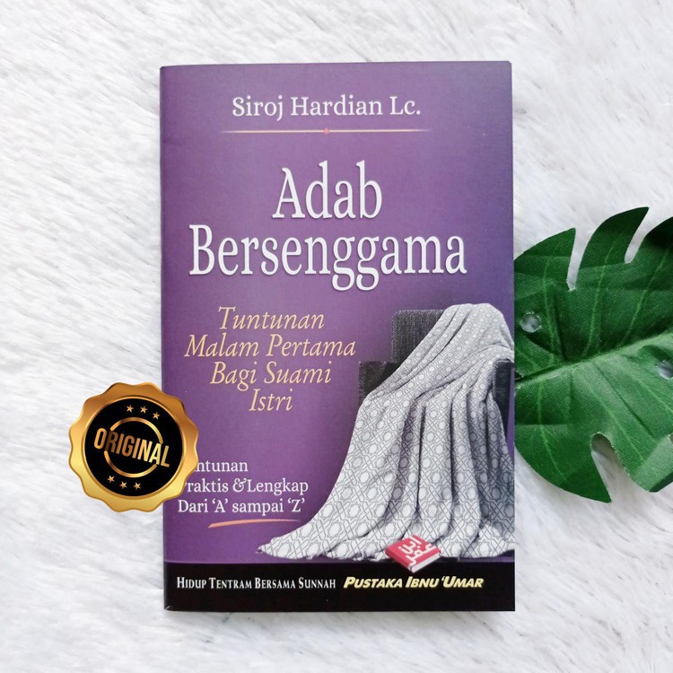 Buku Saku Adab Bersenggama Tuntunan Malam Pertama Bagi Suami Istri Shopee Indonesia