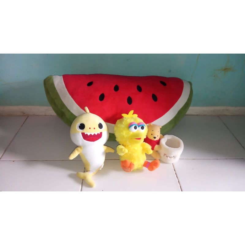boneka semangka