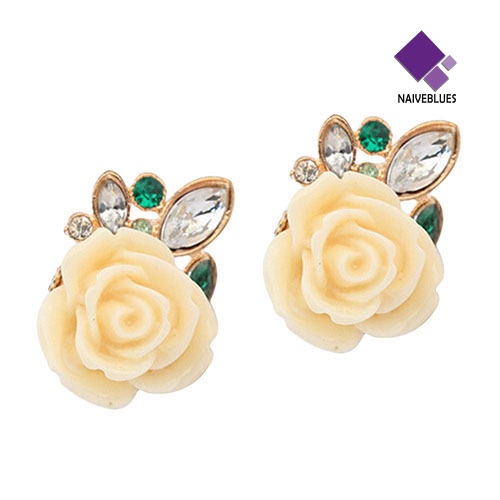 Anting Stud Desain Bunga Mawar Aksen Berlian Imitasi Gaya Retro Elegan Untuk Wanita