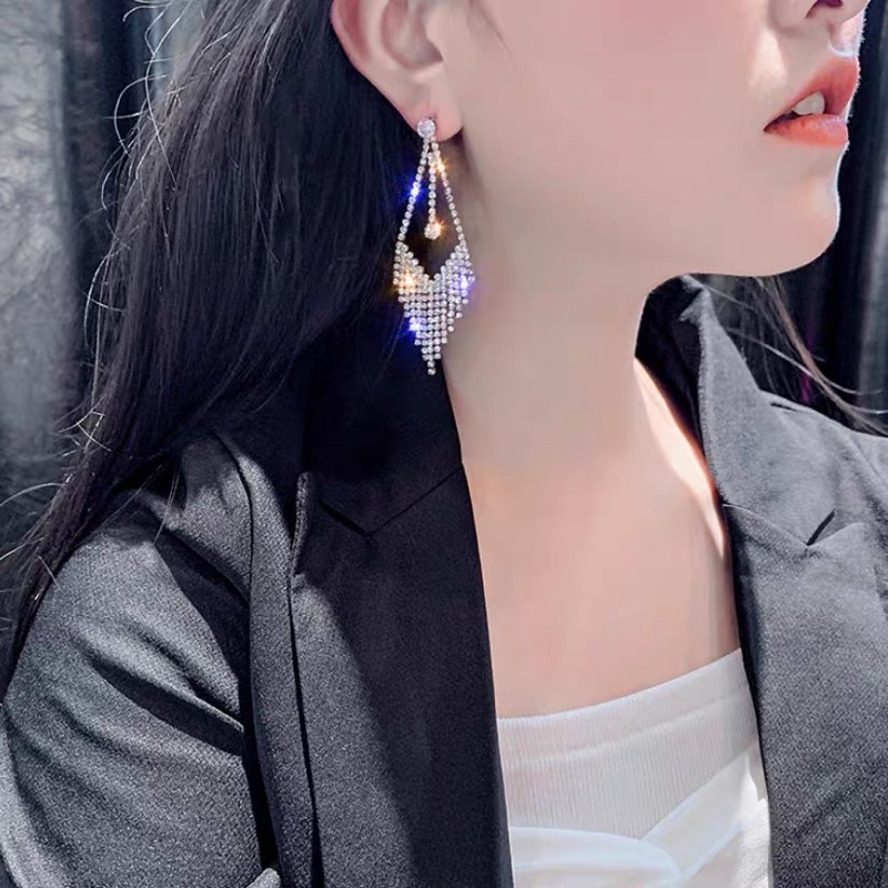 Anting（E215）anting Kiel Rumbai Imitasi Panjang Menjuntai Anting Elegan Berlian Imitasi Perhiasan Subang