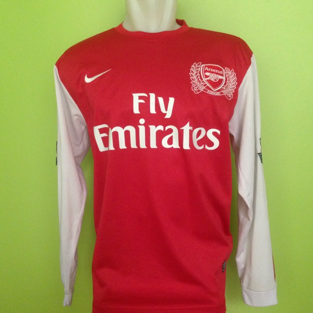 PRELOVED JERSEY ARSENAL HOME 125 YEARS LENGAN PANJANG - WILSHERE #19