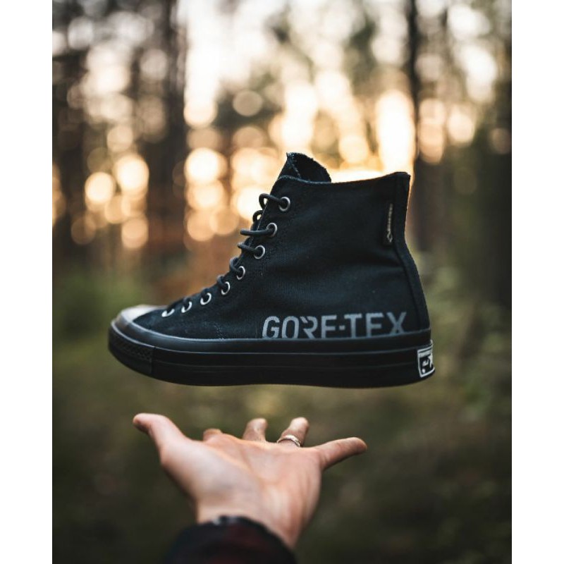 gore tex black converse