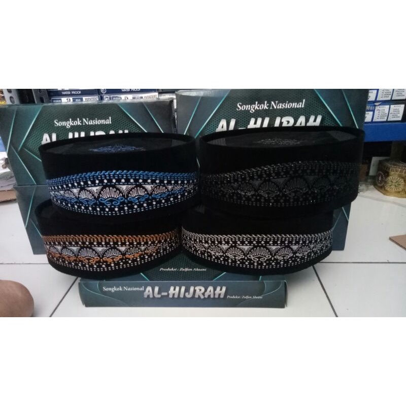 PECI SONGKOK batik bludru royale super halus