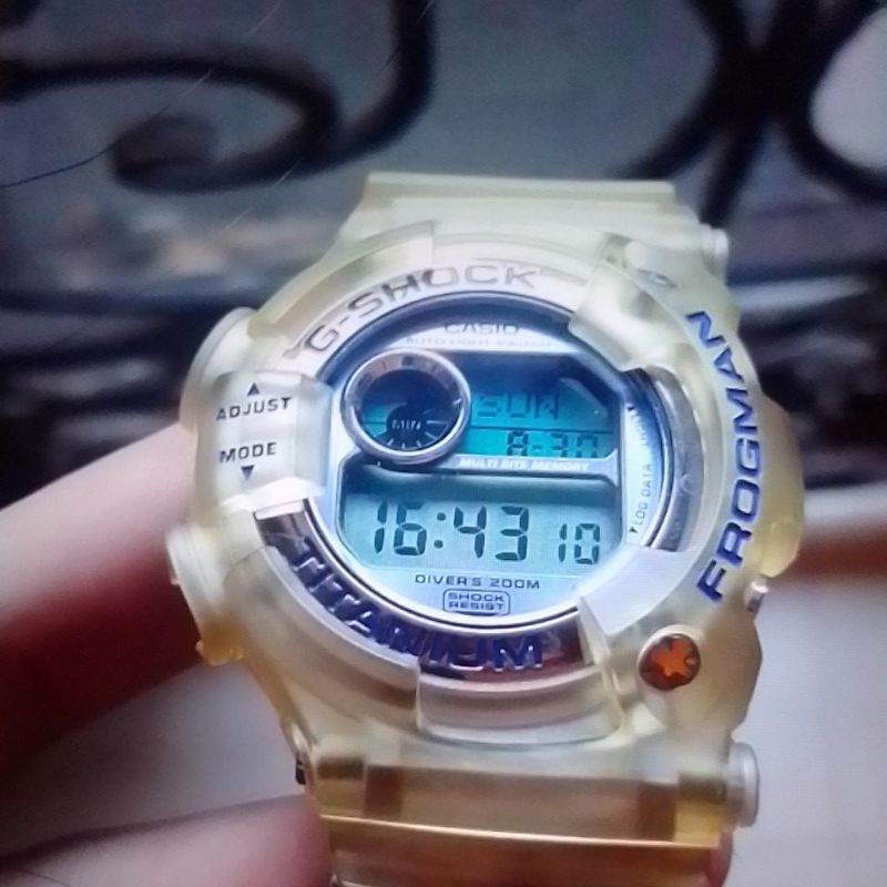 G-Shock frogman dw9900