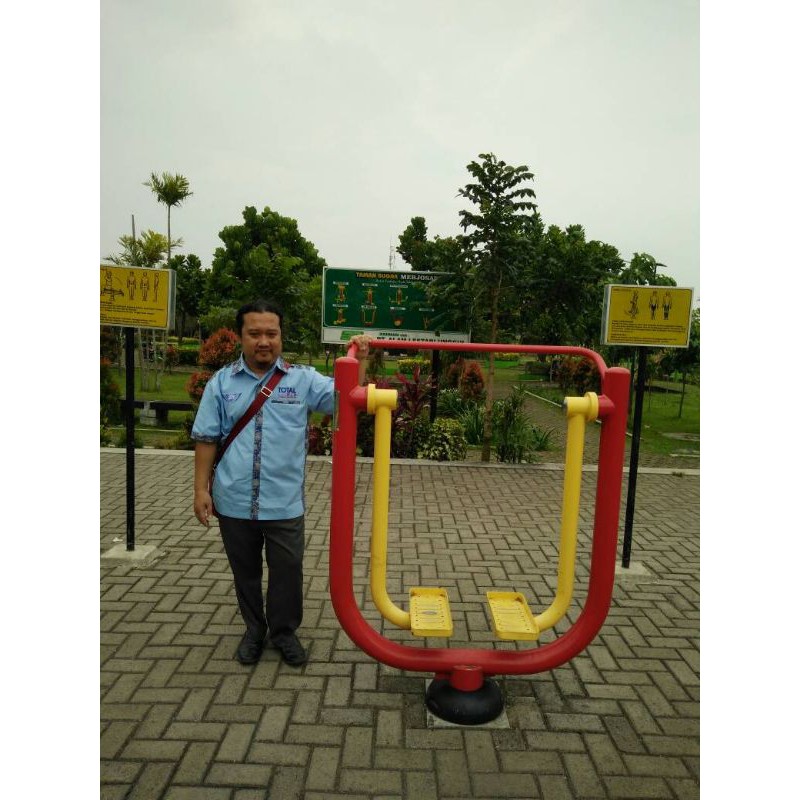 Alat Fitness Outdoor Air Walker Safari