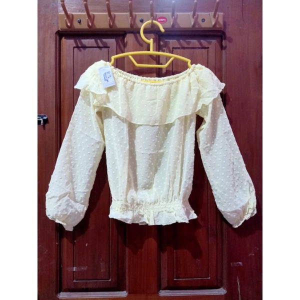 preloved blouse Sabrina sifon terawang like new no minus