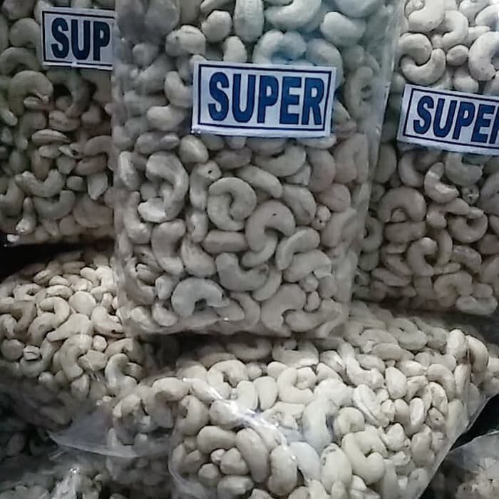 

kacang mede super mentah