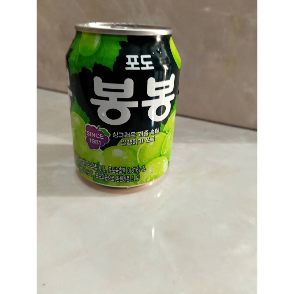 

Haitai Grape Juice With Grape Sacs / Jus Anggur Import / Jus Anggur / Minuman Import