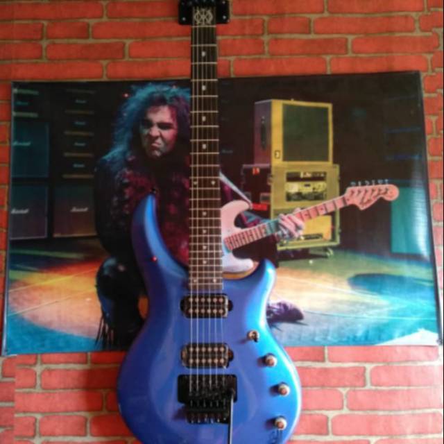 Gitar Musicman Majesty Blue (Electric Guitar)