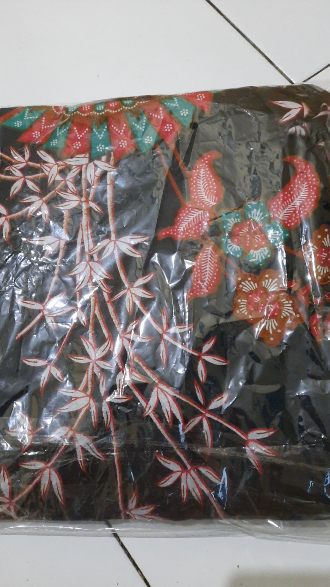 Maura Couple - Sania Ruffle Batik Couple Ori Ndoro Jowi Garansi Termurah Shopee -  Batik Modern Solo