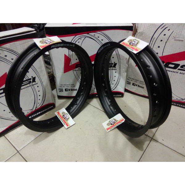 BRILIANT Velg 185 14 215 14 merk Rossi. Velg ring14 rossi